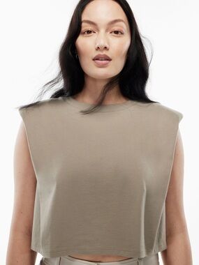 EUC✨ Babaton Shoulder Pad Tank Top
